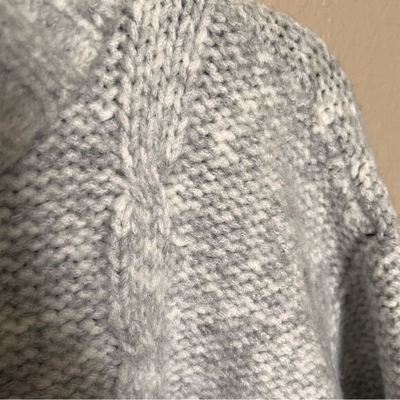 MICHAEL Michael Kors Pearl Heather Gray Medium Knit Turtle Neck Sweater Size M - Picture 5 of 6